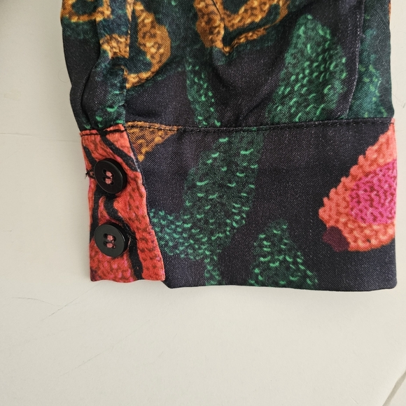 Farm Rio Collared Button Down Blouse Top Flowerdoscopic Artcore Large - Picture 4 of 6